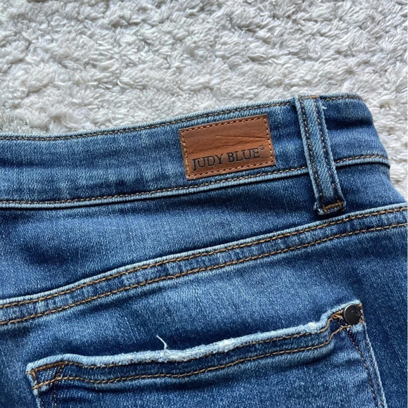 Judy Blue jeans slim fit mid rise dark wash distressed 32 - Picture 9 of 9